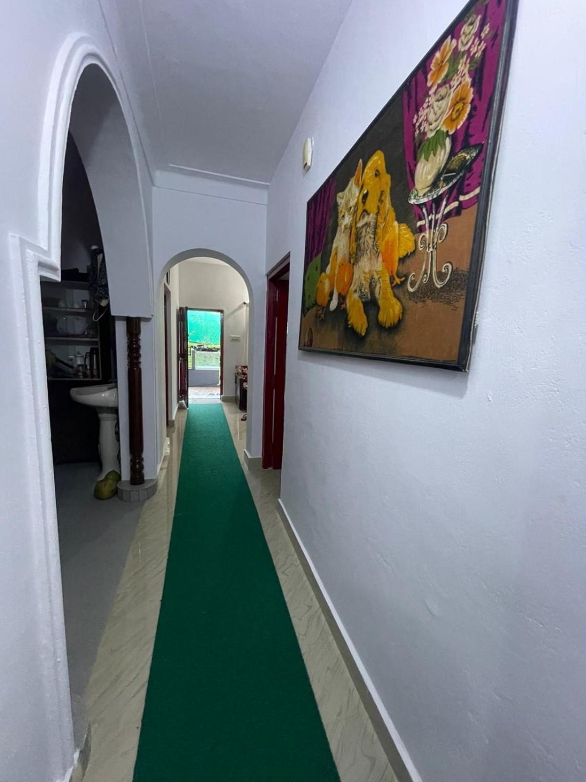 Sherly Homestay Kushālnagar Esterno foto